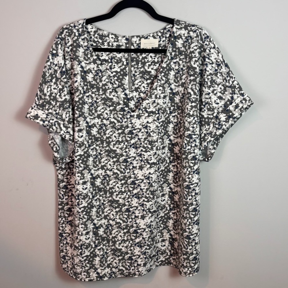 Melloday Womens Grey Abstract print Stretch Short‎ Sleeve V-Neck Blouse sz 2X